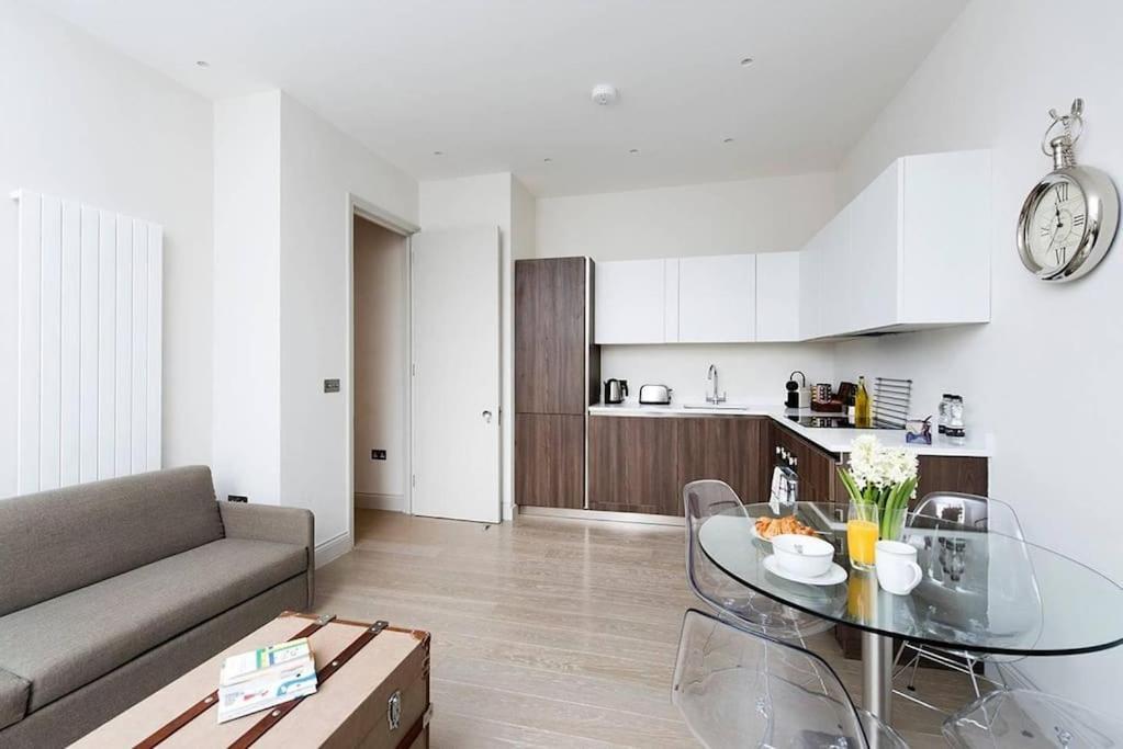 Appartement Recently Redecorated Bright 1br Near Shepherds Bush With Parking Soa *